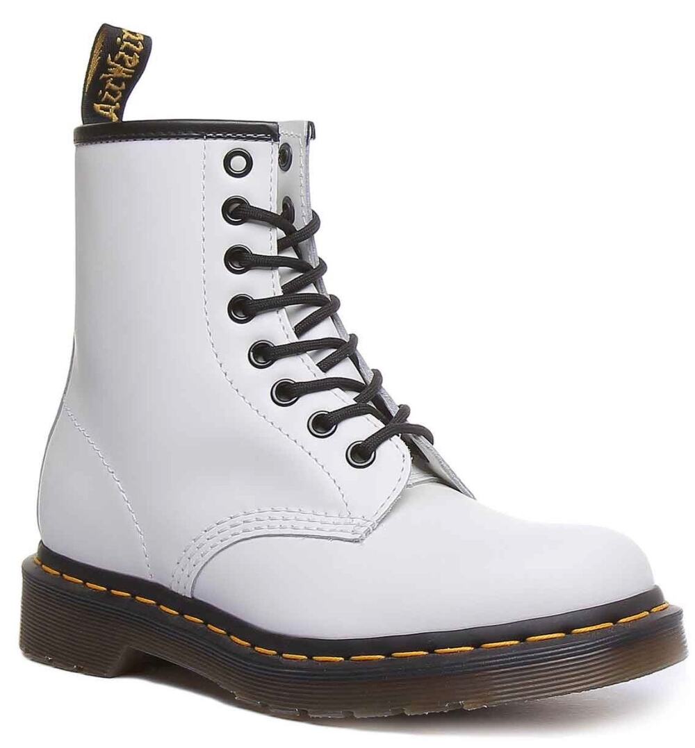 Dr Martens 1460 Smooth Classic Core 8 Eyelet Lace Up In White Size Women's 5 US
